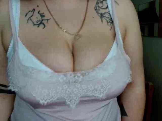 Leilabeayte24 webcam