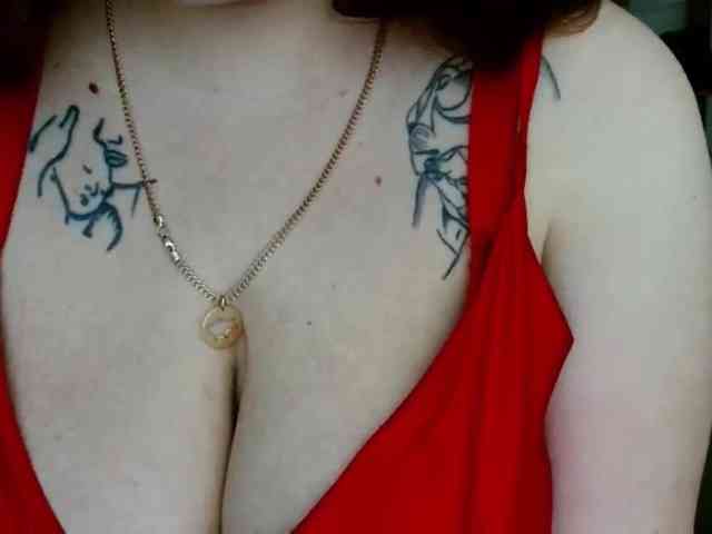 Leilabeayte24 Live Webcam on BongaCams