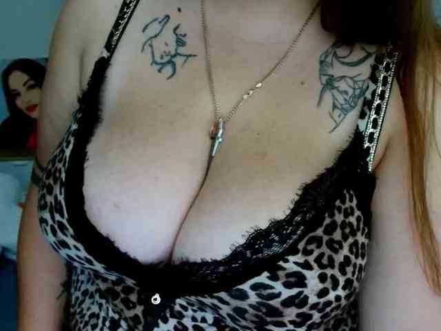 Leilabeayte24 webcam