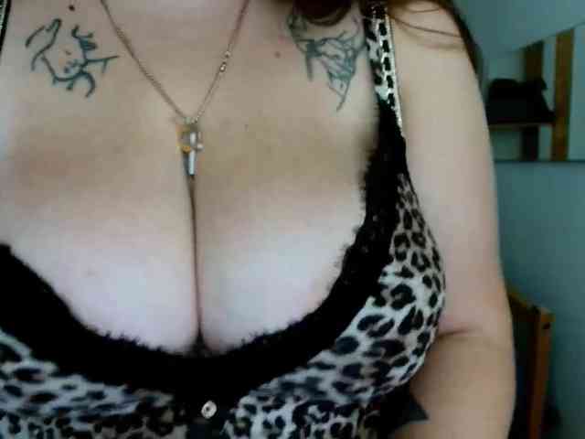 Leilabeayte24 webcam