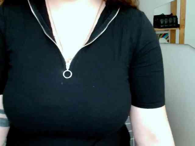 Leilabeayte24 webcam