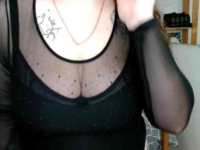 Leilabeayte24 webcam