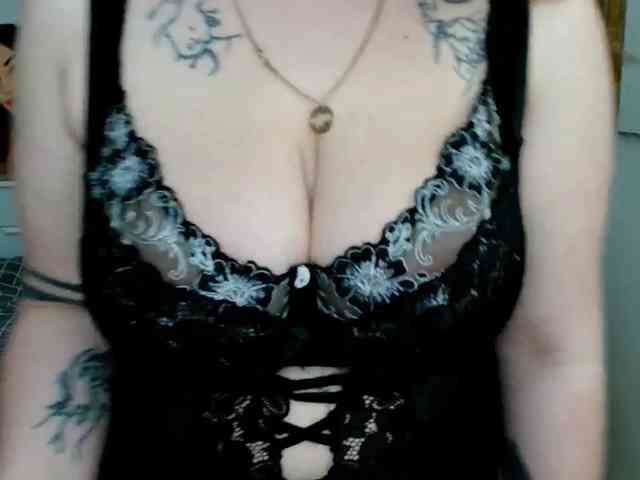 Leilabeayte24 webcam