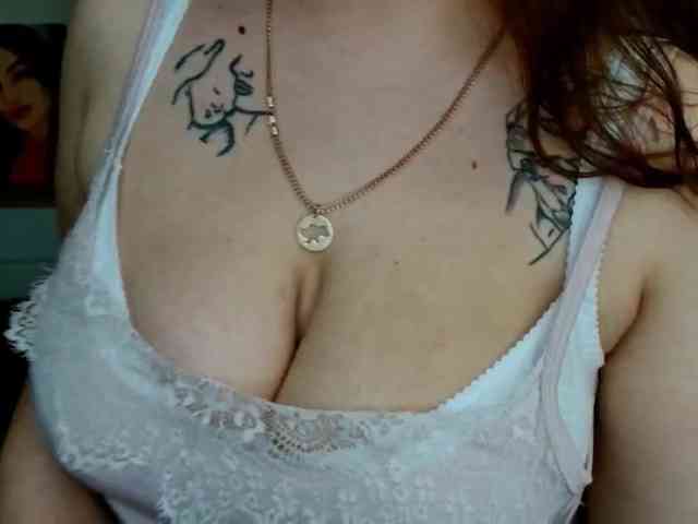 Leilabeayte24 webcam