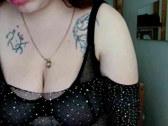 Leilabeayte24 webcam