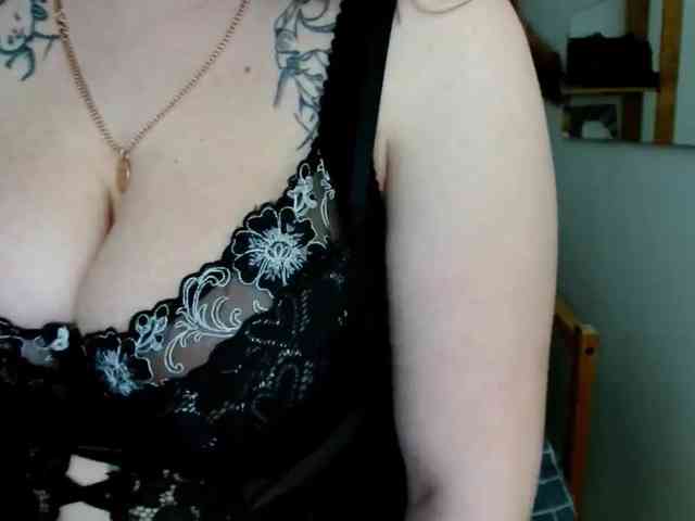 Leilabeayte24 webcam