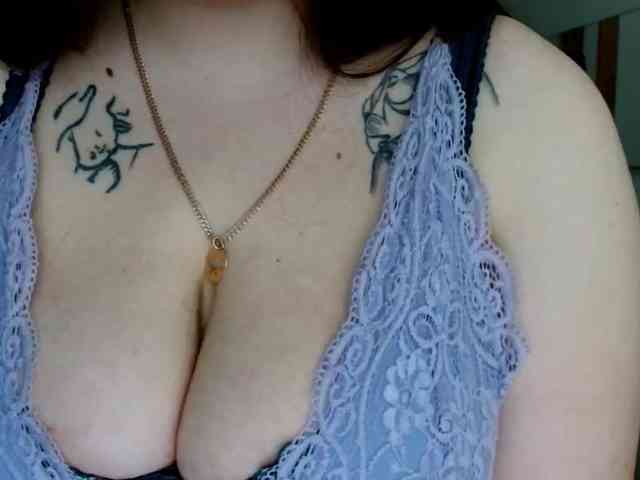 Leilabeayte24 webcam