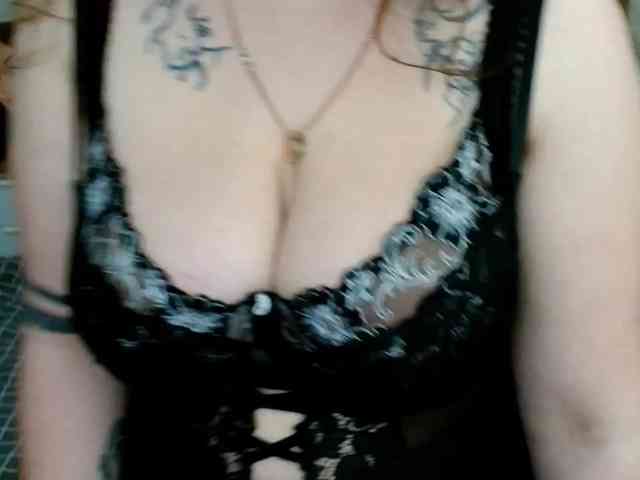 Leilabeayte24 webcam