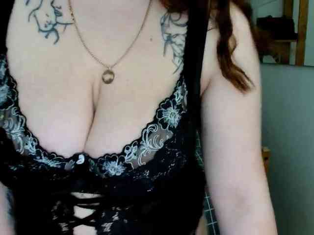 Leilabeayte24 webcam