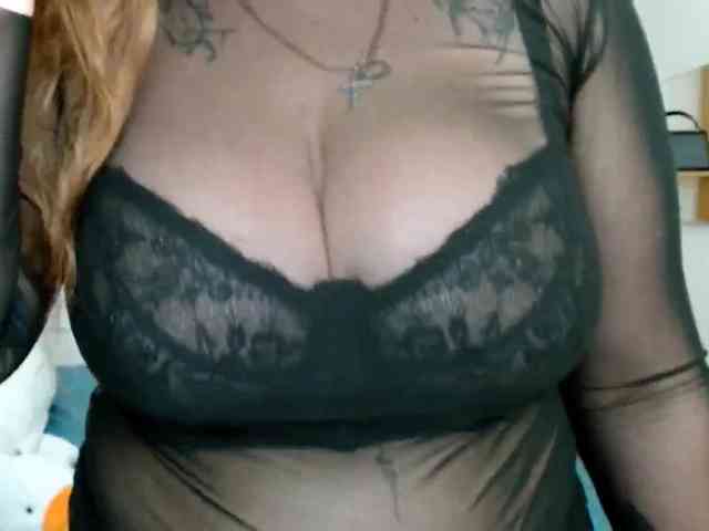 Leilabeayte24 webcam