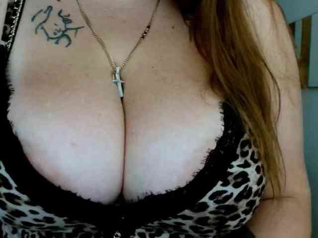 Leilabeayte24 webcam