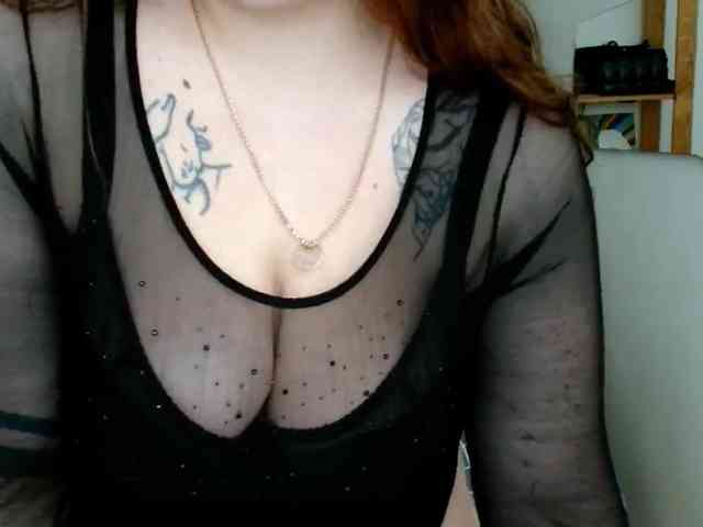 Leilabeayte24 webcam