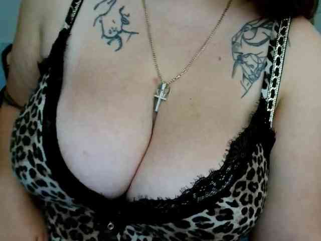 Leilabeayte24 webcam