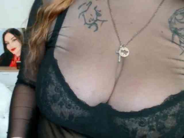 Leilabeayte24 webcam