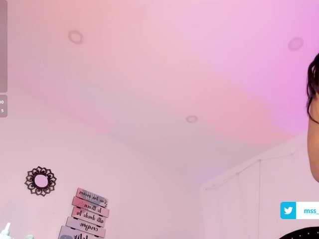 ElsieMorriss live cam on BongaCams