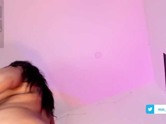 ElsieMorriss live cam on BongaCams