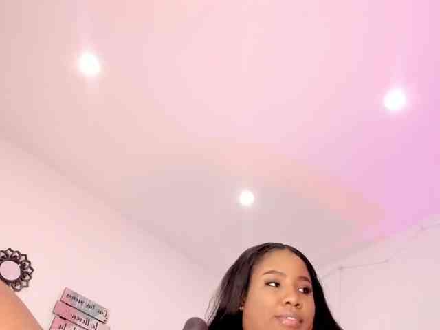 ElsieMorriss webcam