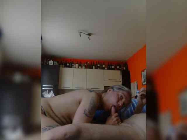 DarkAngel22-WhiteDevil69 webcam