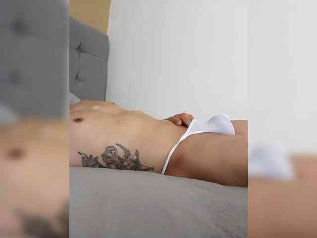 AlandressXXX Live Webcam on BongaCams