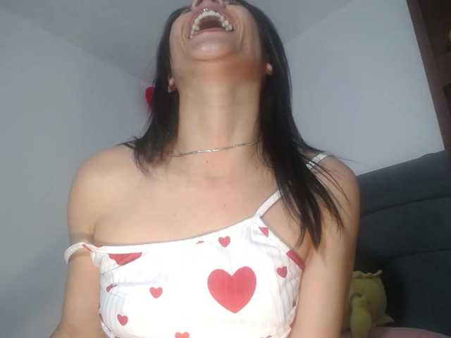 RubyErotic live cam on BongaCams