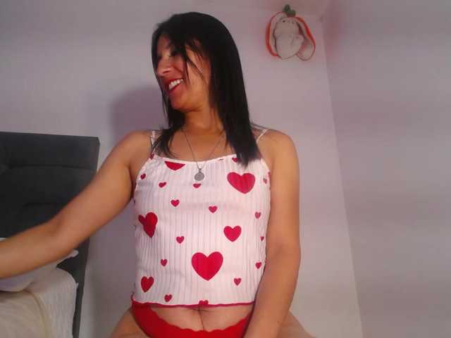 RubyErotic — live female cam