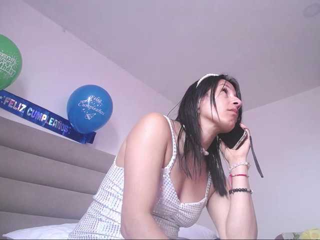 RubyErotic live cam on BongaCams