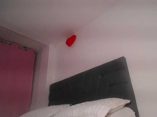 RubyErotic — live female cam