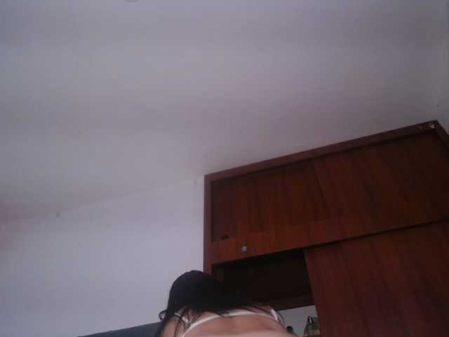 RubyErotic live cam on BongaCams