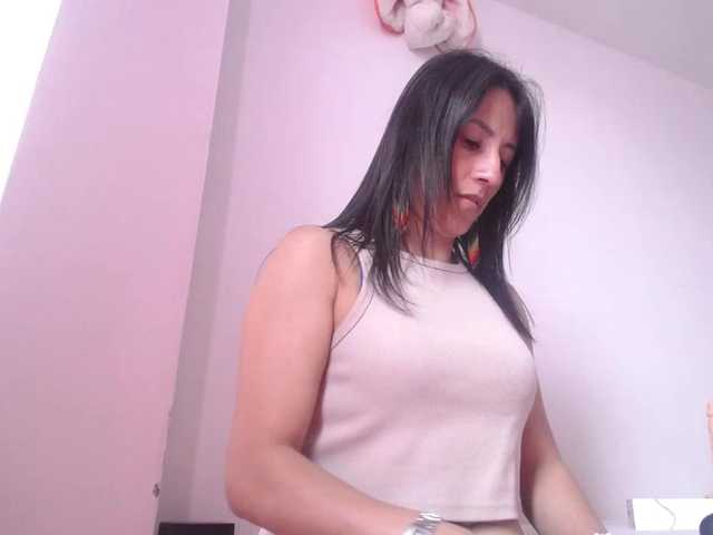 RubyErotic live cam on BongaCams