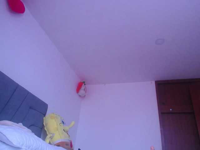 RubyErotic live cam on BongaCams
