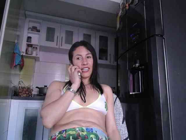 rubyerotic's live room