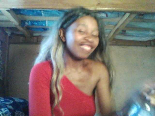 KarlaLuv Live Cam and Statistics on UnifiedCams