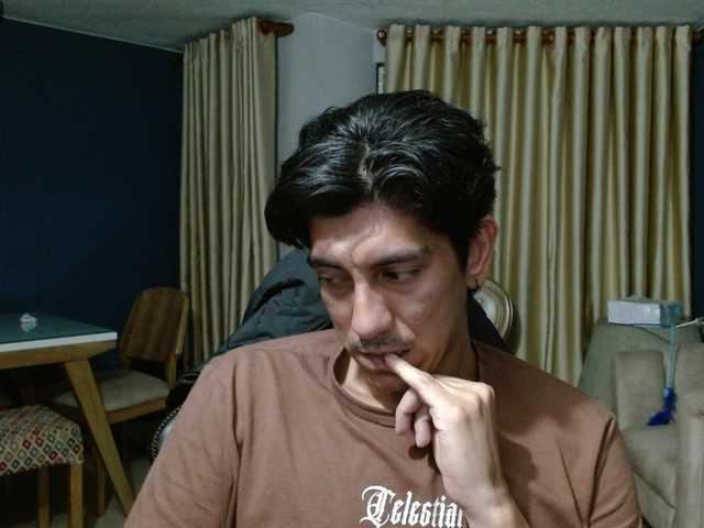 Noah-miller live cam
