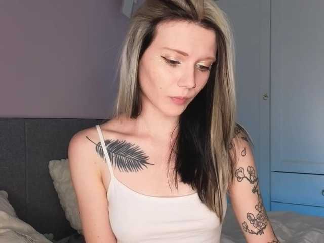 alicee-teasee live sex