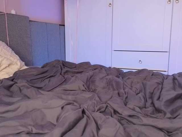 Alicee-teasee's BongaCams show and profile