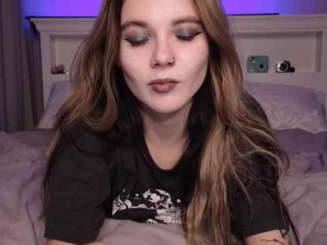Alicee-teasee webcam