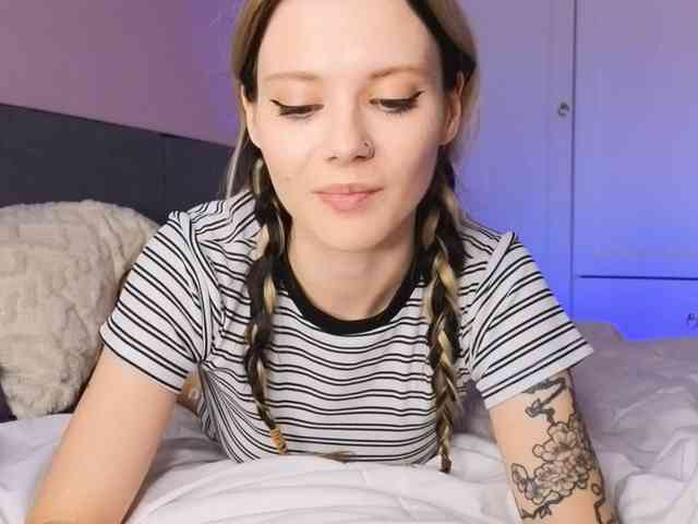 Alicee-teasee