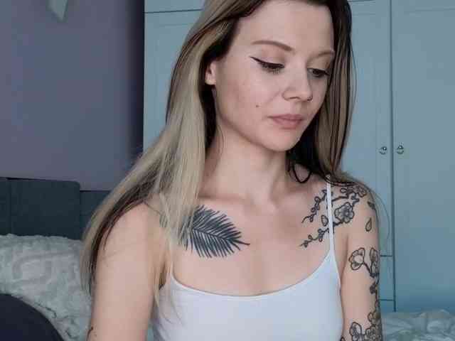 Alicee-teasee Sex Cam Show