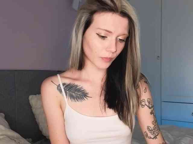 Alicee-teasee Sex Cam Show
