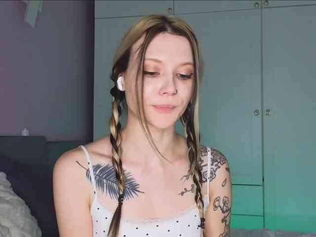 Alicee-teasee