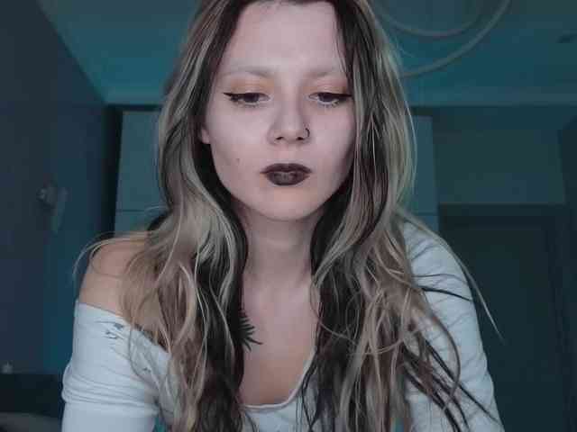 Alicee-teasee webcam