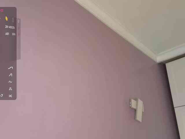 Alicee-teasee webcam