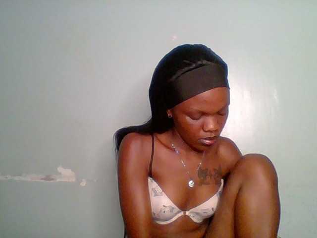 Chocolate-fudgecake live webcam show