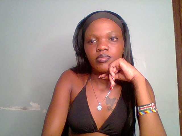 Chocolate-fudgecake live webcam show