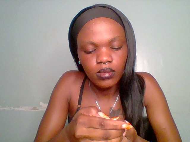 Chocolate-fudgecake Live Cam on BongaCams