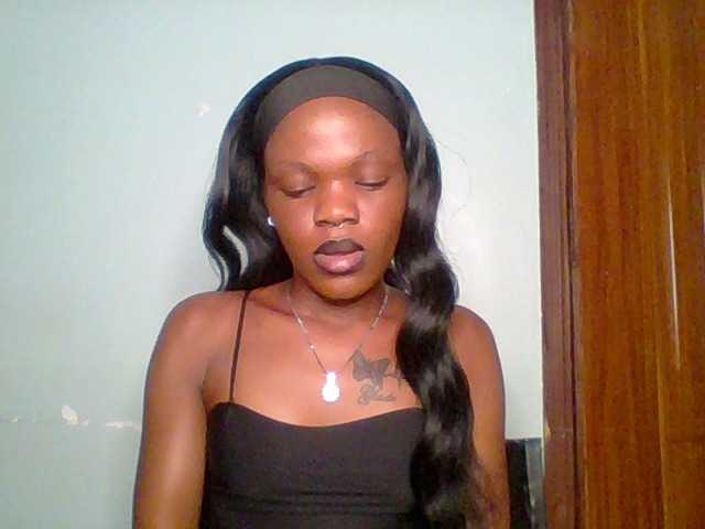 Chocolate-fudgecake live cam on BongaCams