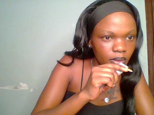 Chocolate-fudgecake live cam on BongaCams