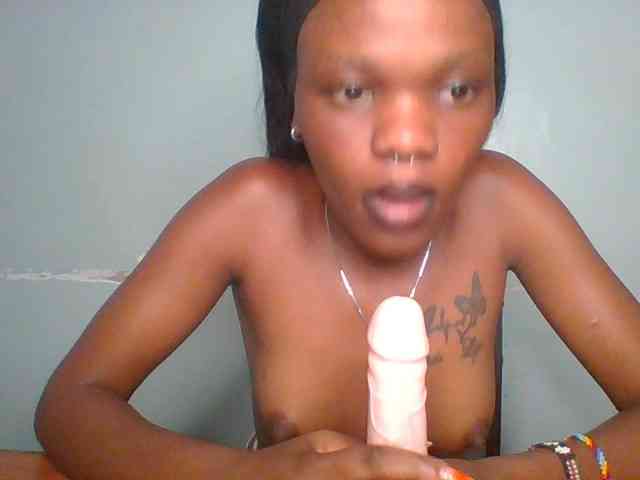 Chocolate-fudgecake webcam