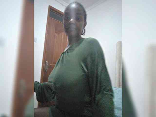 Lucia-1 Live Webcam on BongaCams