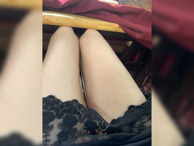 Avrora09 live cam on BongaCams